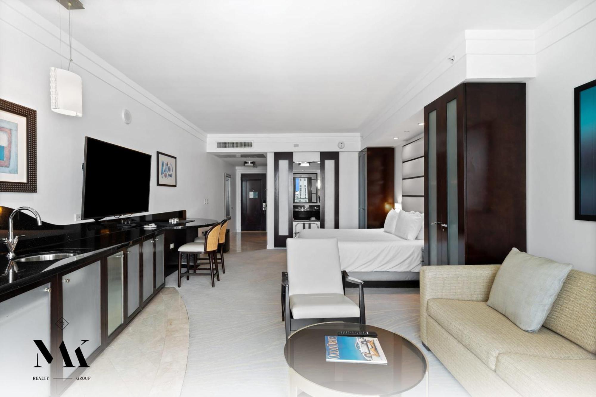 Fontainebleau Resort Balcony W Ocean And City View Miami Beach Exterior foto