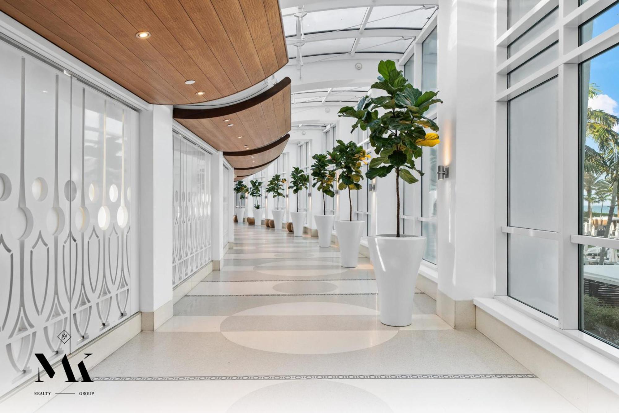 Fontainebleau Resort Balcony W Ocean And City View Miami Beach Exterior foto